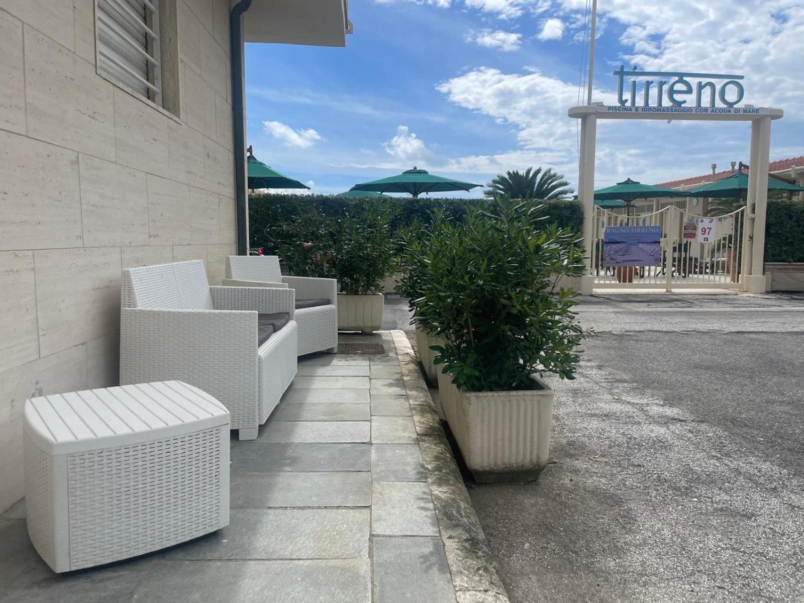 Amamare Apartments Βιαρέτζιο Εξωτερικό φωτογραφία
